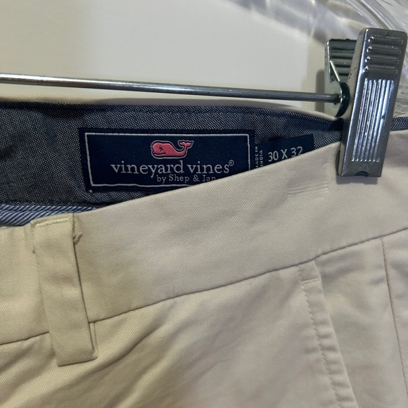 Men's Vineyard Vines Cream Pants - Picture 3 of 3